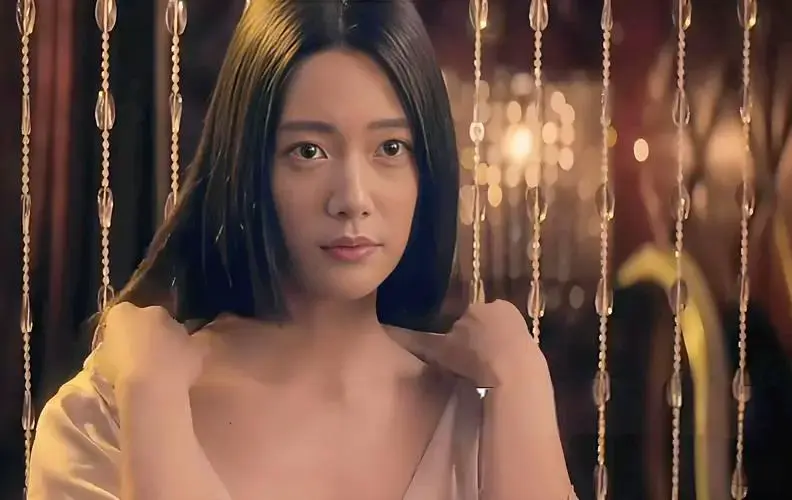 韩国电影《美人》未删减版4K超清在线观看-星辰影院《美人》HD高清完整版免费播-《美人》全集资源无广告畅看