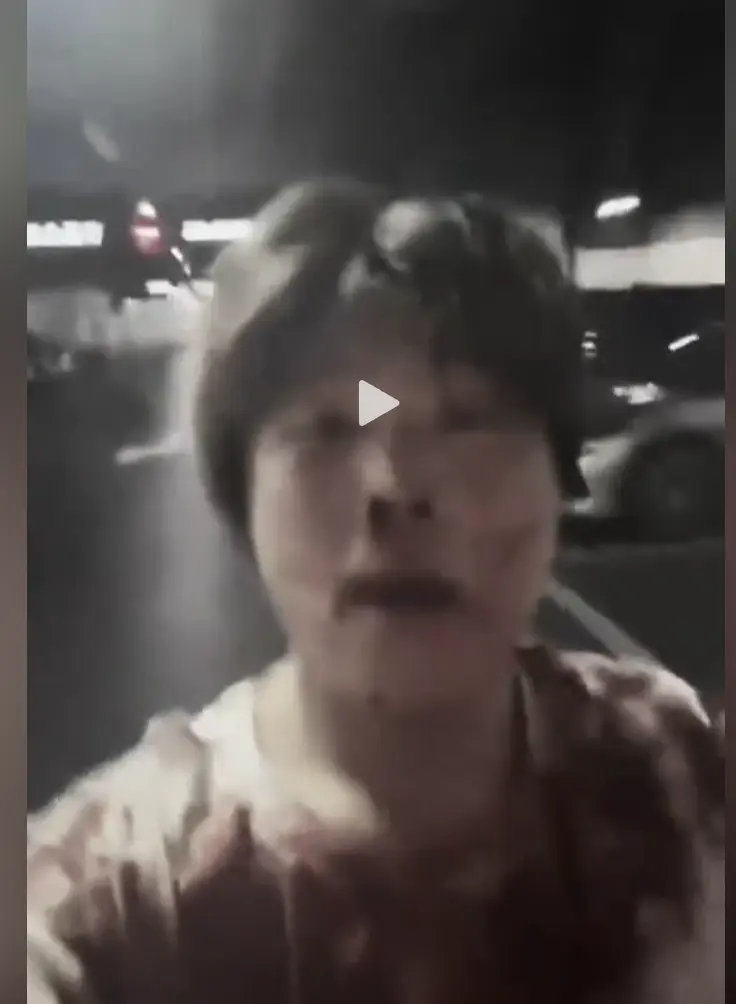 《深圳网红赵俊逸被打视频》蓝光HD无卡顿在线观看，深圳网红赵俊逸被打视频全片内容呈现，百度网盘快速下载