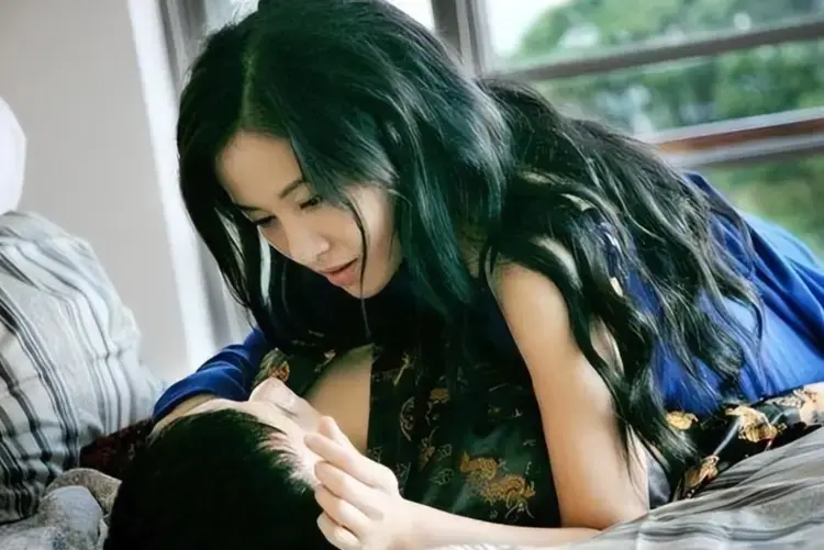 《嫂嫂情事》HD高清无删减免费看 - 韩国电影《嫂嫂情事》流畅不卡顿在线观看 - 金牌影视 - 2026电影
