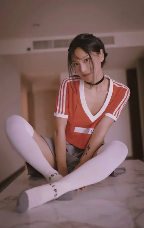 抖音力荐《刘玥合集》1080P高清蓝光全集免费看-留学生刘玥外网女性向视频持续有效更新，《刘玥合集》流畅不卡顿在线观看