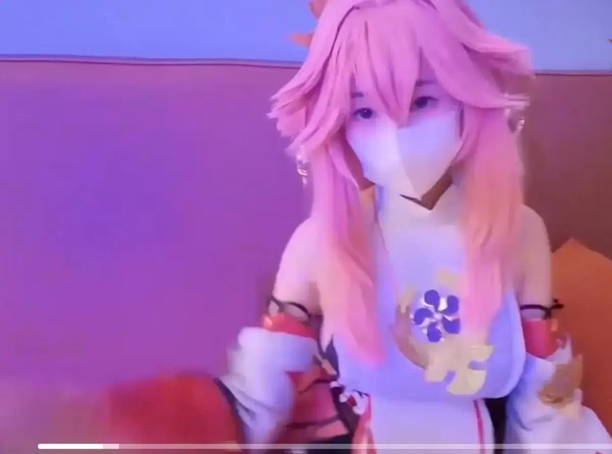 美女萝莉UP主《梓怡学妹》八重神子cosplay粉毛狐狸1080P高清视频免费在线播放_未删减资源_梓怡学妹全部视频